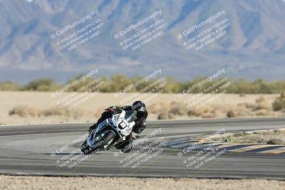 media/Dec-06-2025-CVMA (Sat) [[4a896cc04c]]/Race 8- Formula 40 MW and LW/